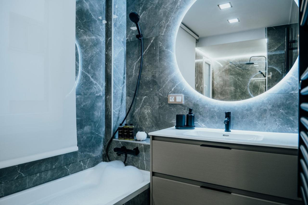 Apartamento Augusto Junquera Apartment Oviedo Bagian luar foto